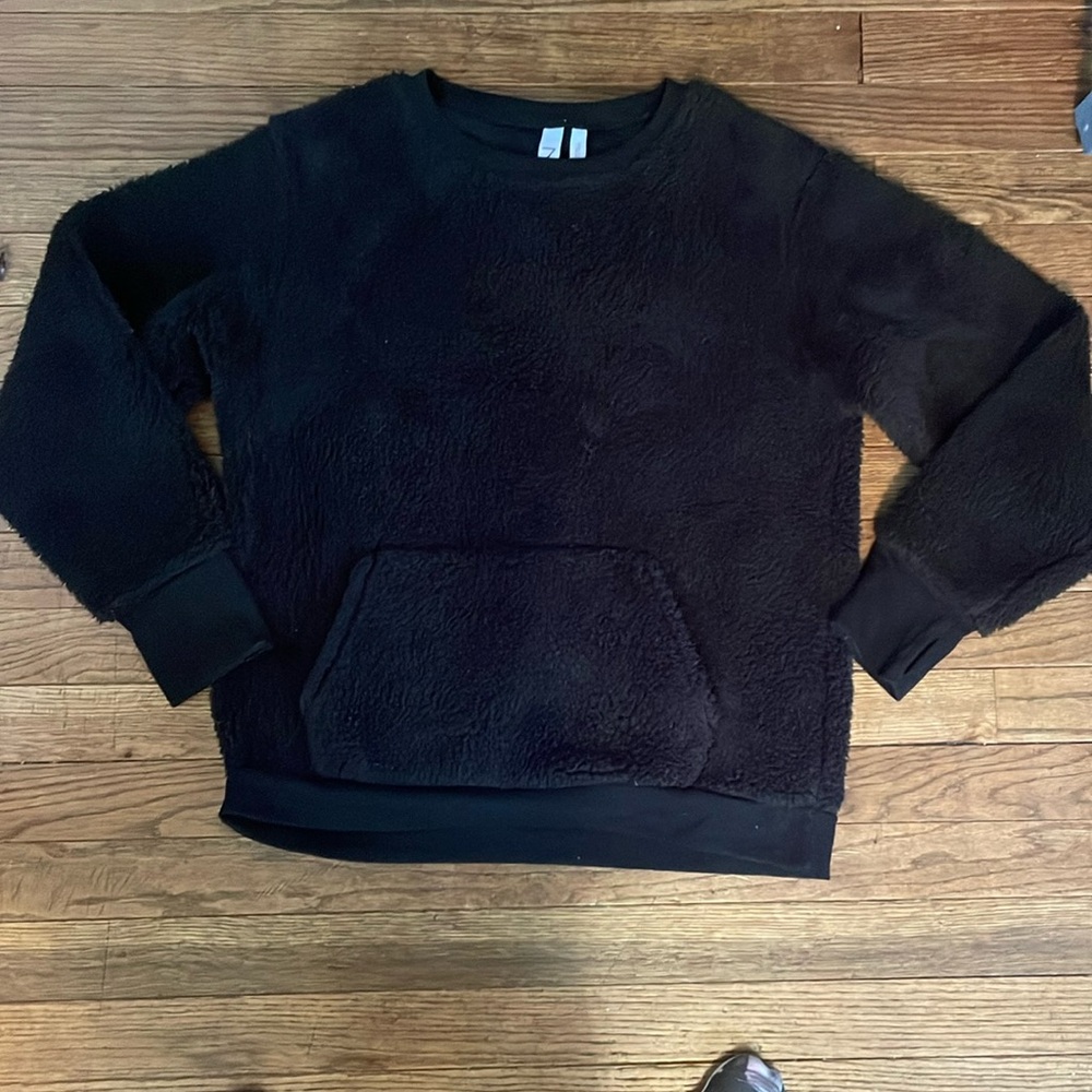 Z by Zella Sherpa style sweatshirt